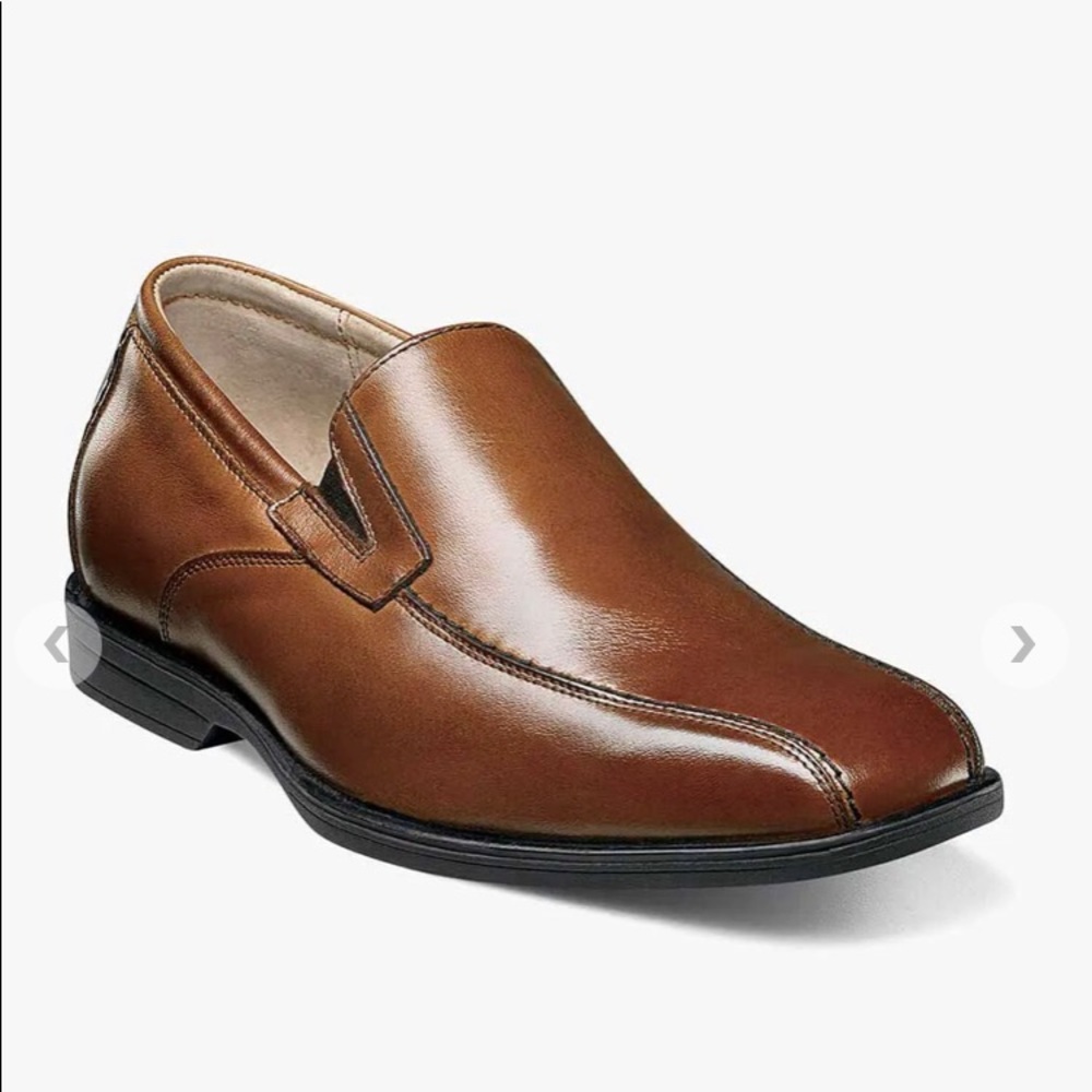 Florsheim Kids Dress Shoes REVEAL JR. 
Boys Bike Toe Slip On EUC Sz 6